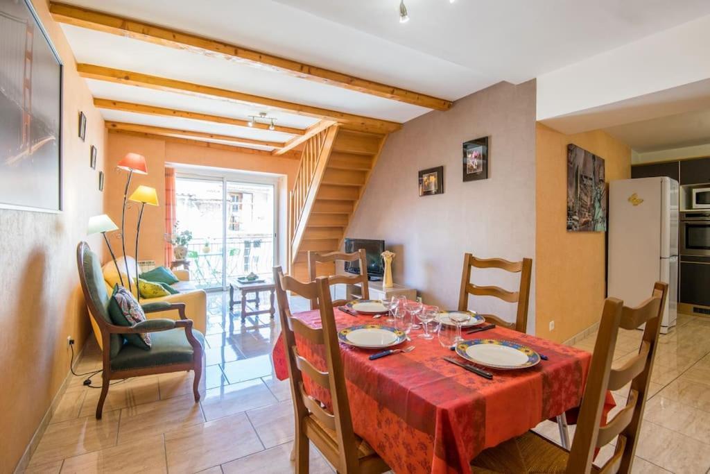 Appartement Maison Le Vieux 4pers Balcon Parking Gratuit *